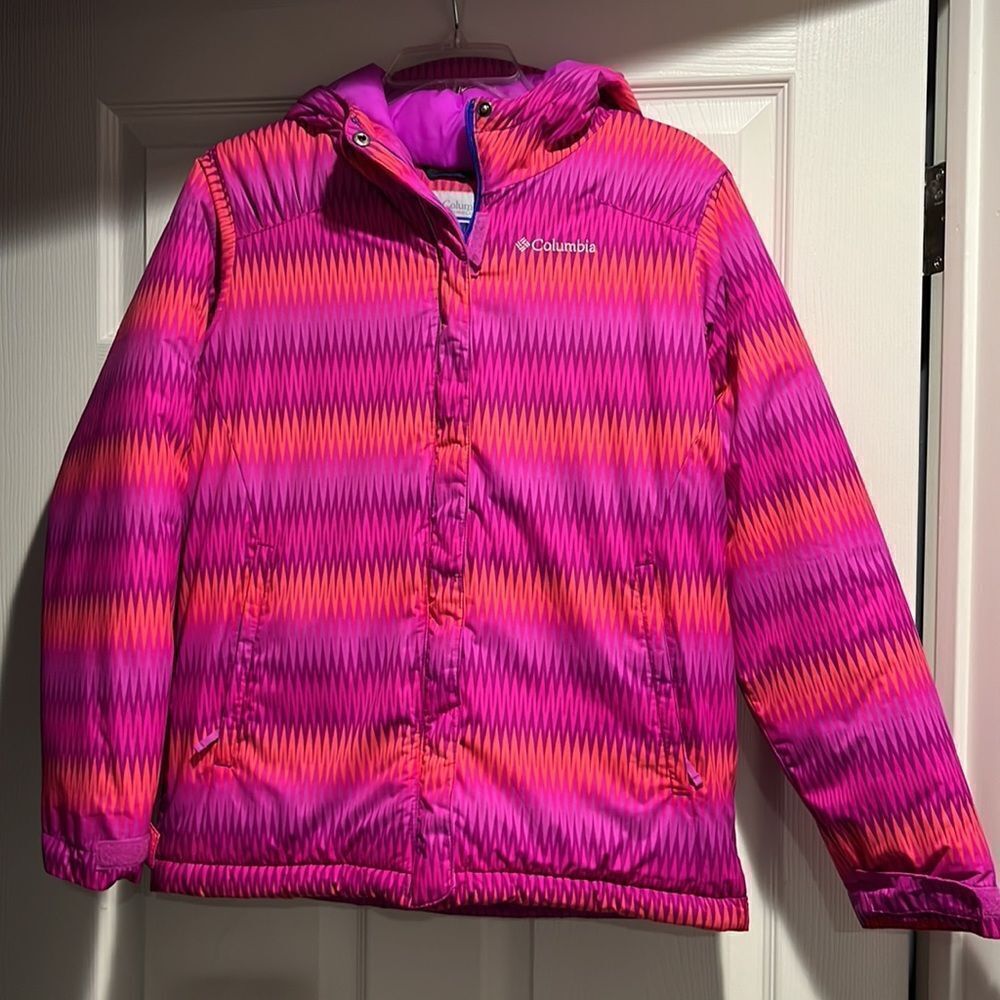 Columbia girls colorful insulated winter jacket with hood size large 14-16.